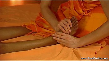 Lesbian Touch Massage Technique