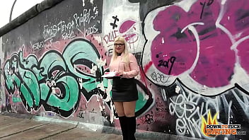 Publicsexdate Slutty Hipster Mariella Sun Sucks Stranger S Dick In Public